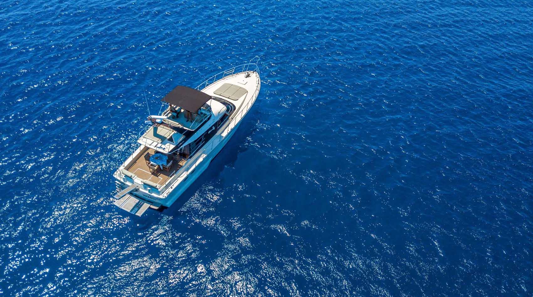 rhodes yacht rental